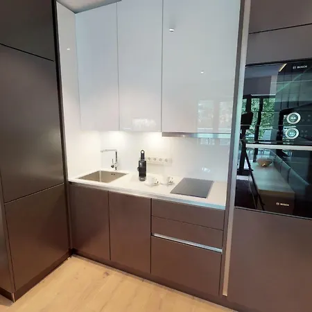 White Pearl 3.07 Apartment *