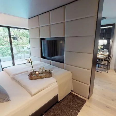 Apartment White Pearl 3.07 *